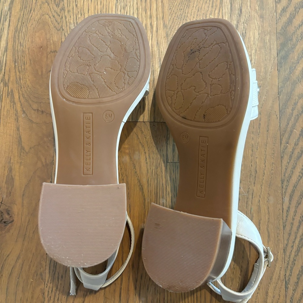 White Bridal Block Heel Sandals - Picture 7 of 8